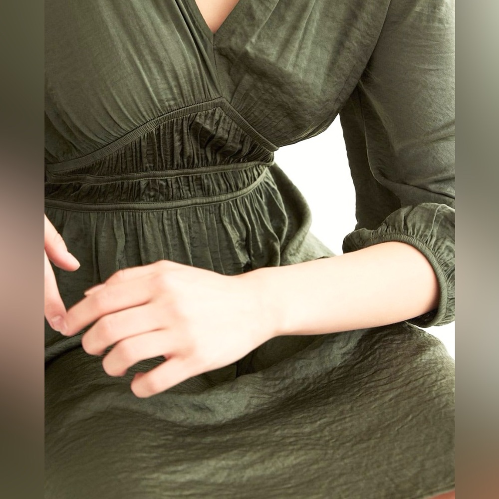 Sz S Reitmans midi dress 3/4-Sleeve Empire Dress with Pleats green - Picture 3 of 10
